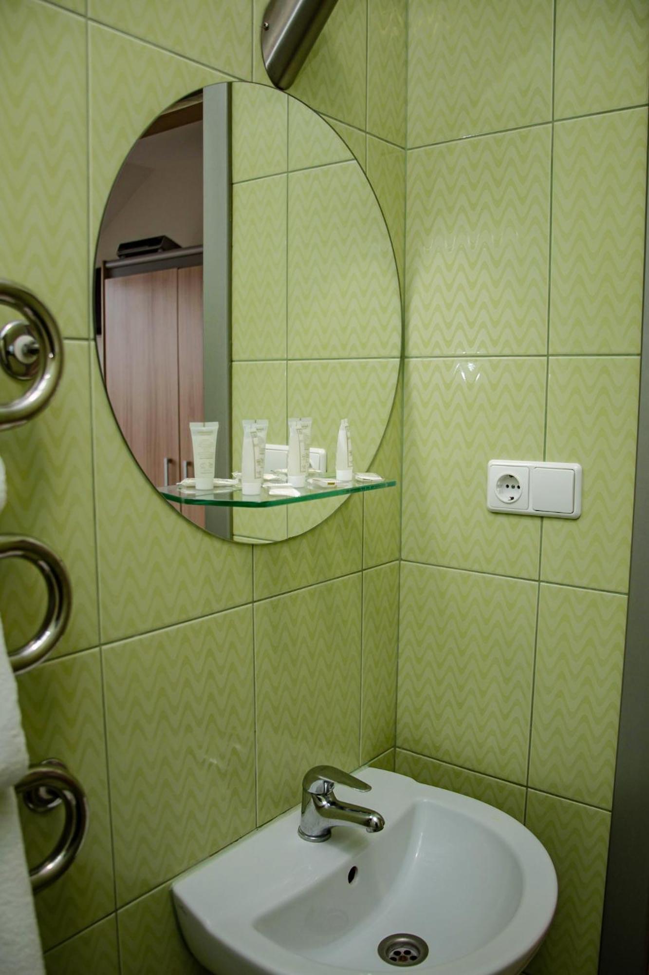 Hotel Pas Katina Паневежис Екстер'єр фото