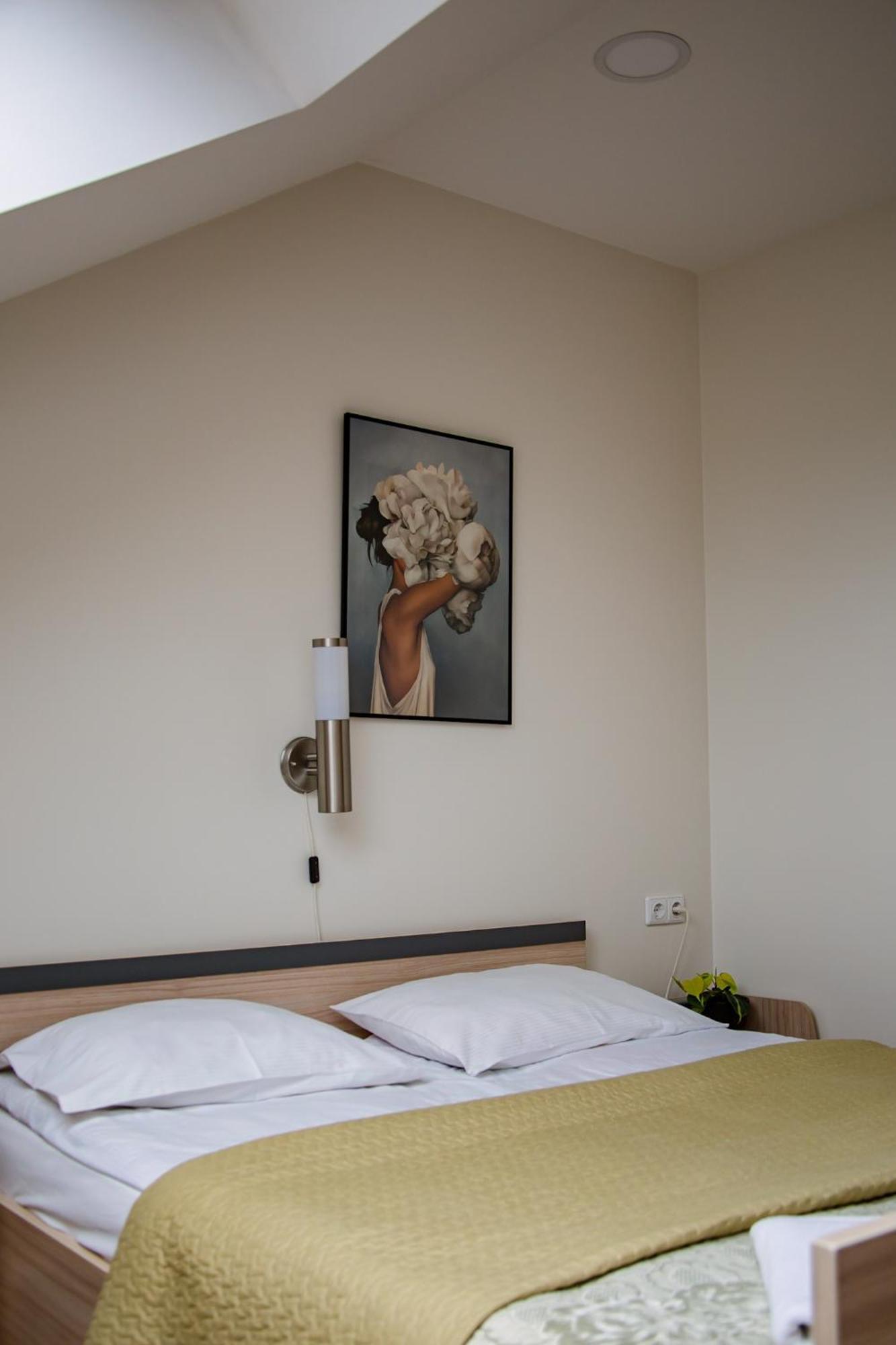 Hotel Pas Katina Паневежис Екстер'єр фото