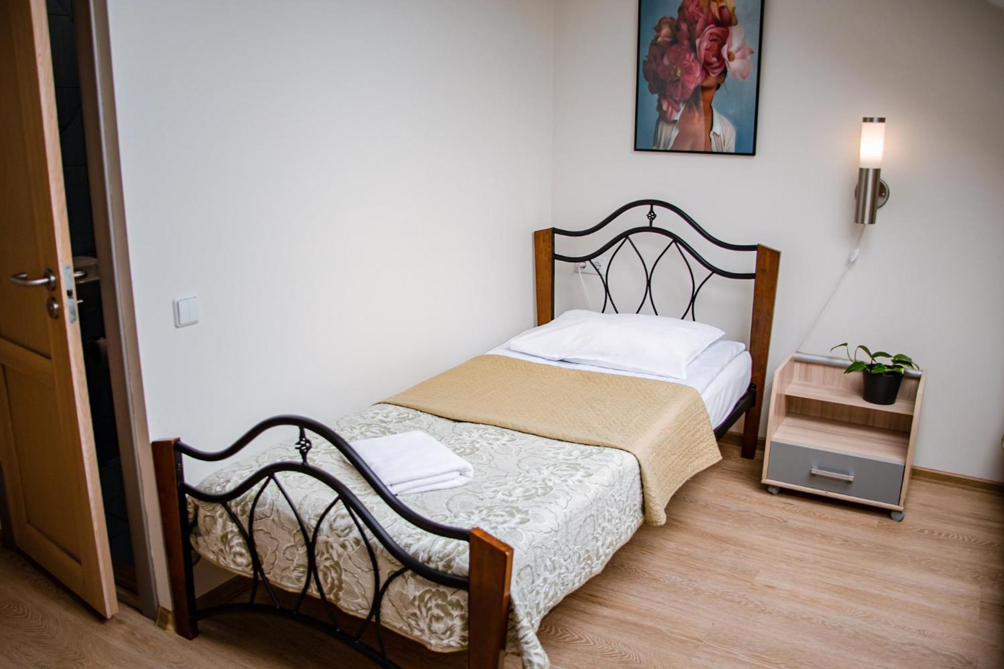 Hotel Pas Katina Паневежис Екстер'єр фото
