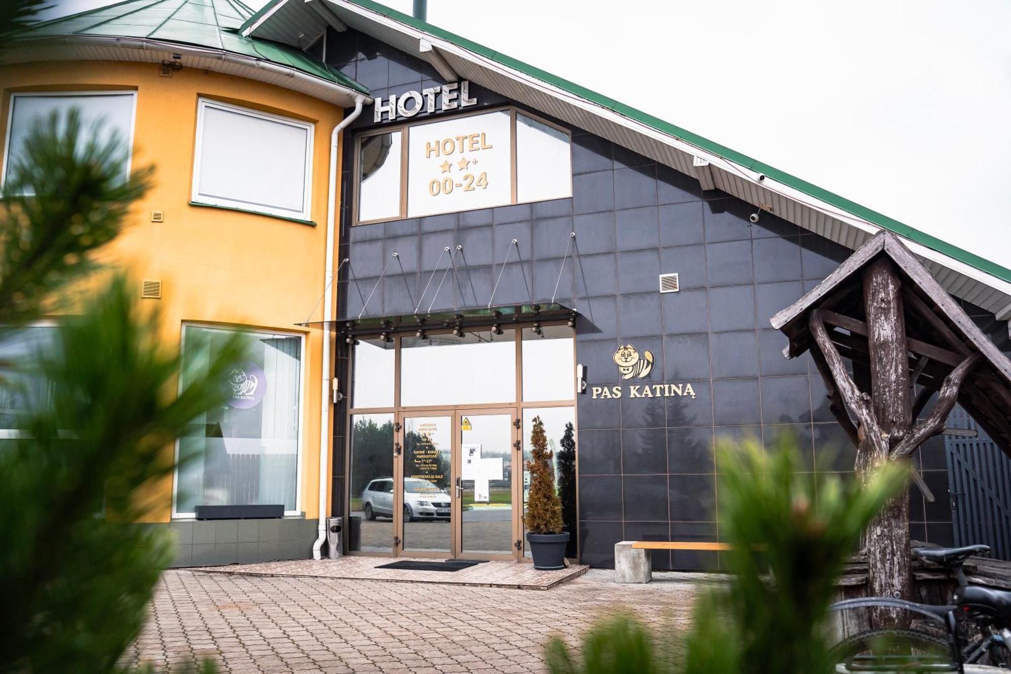Hotel Pas Katina Паневежис Екстер'єр фото